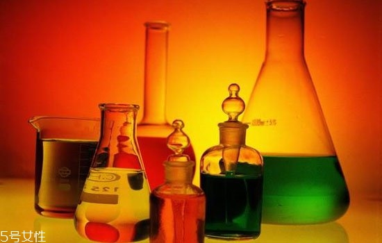 什么時(shí)候點(diǎn)痣最好？蘋(píng)果醋可以去痣