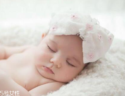 寶寶睡覺磨牙會(huì)造成哪些影響？5個(gè)影響需注意