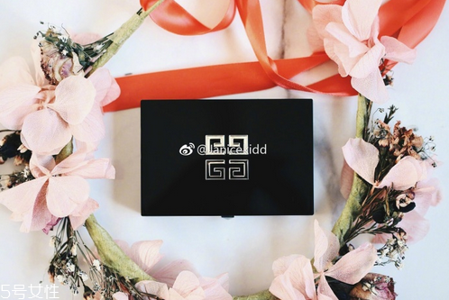 紀(jì)梵希柔霧雙色腮紅好用嗎？紀(jì)梵希絕對(duì)的一線(xiàn)大牌