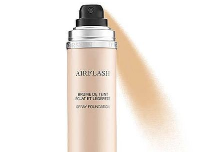 迪奧噴霧粉底液色號(hào)及試色 迪奧噴霧粉底液用法 迪奧噴霧粉底液色號(hào)及試色 迪奧噴霧粉底液用法