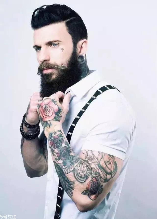 輕熟男穿衣打扮技巧 型男養(yǎng)成計劃 輕熟男穿衣打扮技巧 型男養(yǎng)成計劃