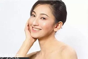 吃什么可以調(diào)理膚色？健康飲食很重要