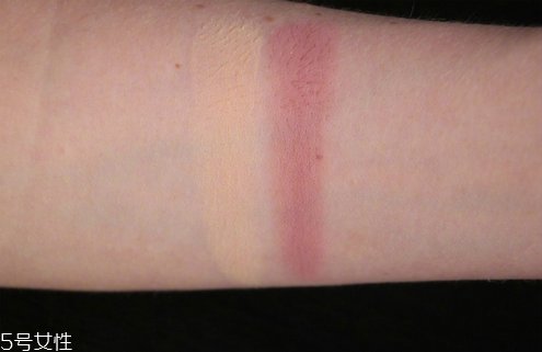 紀(jì)梵希柔霧雙色腮紅好用嗎？紀(jì)梵希絕對(duì)的一線(xiàn)大牌