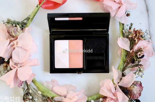 紀(jì)梵希柔霧雙色腮紅好用嗎？紀(jì)梵希絕對(duì)的一線(xiàn)大牌