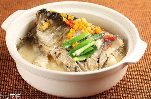 魚(yú)頭煮多久能熟 美味魚(yú)頭湯燉法