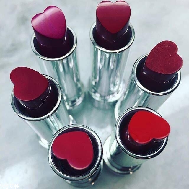 kiko愛心口紅好用嗎？kiko官網(wǎng)刻字教程