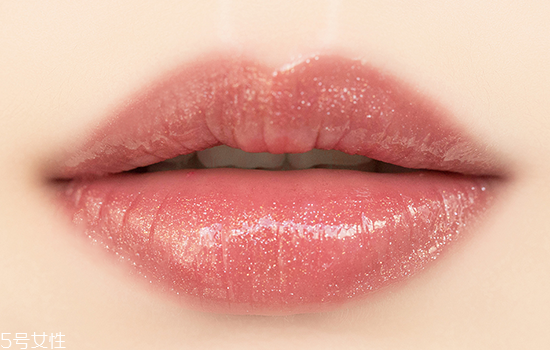 kiko 3d唇釉哪個色好看？試色大全