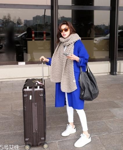 藍(lán)色大衣搭配什么鞋子？優(yōu)雅氣質(zhì)盡顯