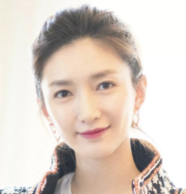 2018開年爆款色莓果紫，怎么涂更美？