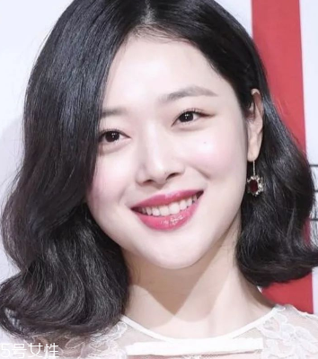 2018開年爆款色莓果紫，怎么涂更美？