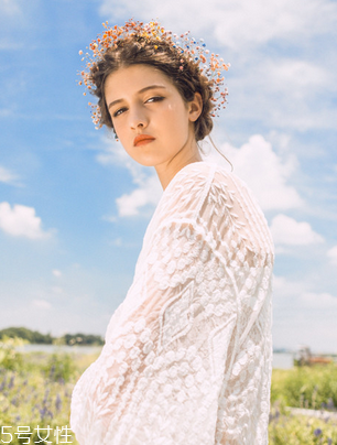 人胎盤片是激素藥嗎？人胎盤片含少量雌激素