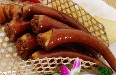 豬尾巴不能和什么同吃 注意以下幾點 豬尾巴不能和什么同吃 注意以下幾點