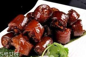 豬尾巴為什么是卷的 豬尾巴形狀揭秘 豬尾巴為什么是卷的 豬尾巴形狀揭秘