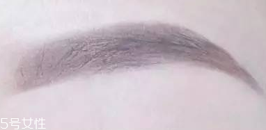 眉型為什么很奇怪？眉頭沒畫好