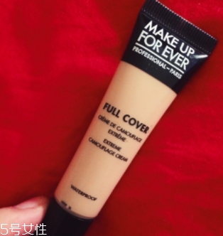 遮瑕霜和bb霜有什么區(qū)別？使用的先后順序不同