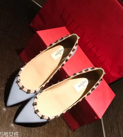 華倫天奴鞋子怎么樣？迷倒萬(wàn)千女性的搭配神器