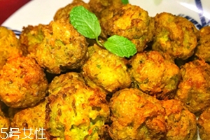 蘿卜丸子用什么蘿卜好？青蘿卜胡蘿卜白蘿卜