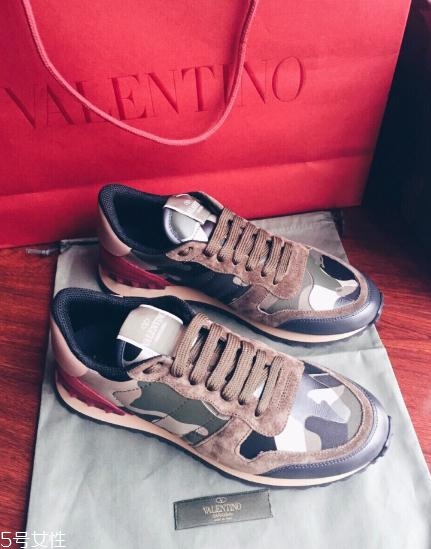 華倫天奴運(yùn)動(dòng)鞋多少錢？全世界潮人都在穿