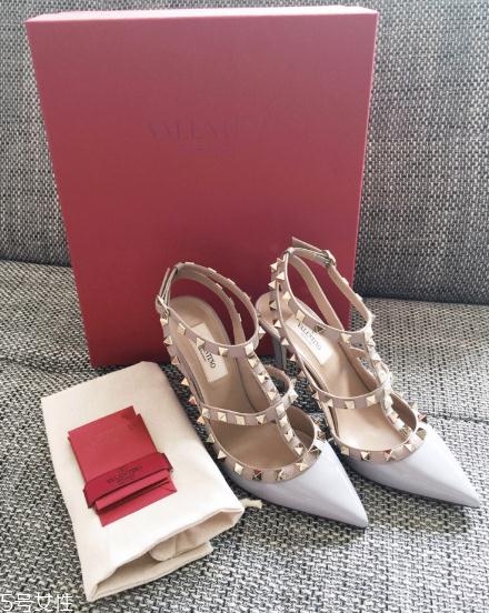 華倫天奴鞋子磨腳嗎？穿上它你就是仙女