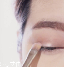 2018開運(yùn)妝容怎么化？精致幸福桃花妝get