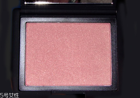 nars腮紅哪個(gè)色系顯白？nars腮紅全試色