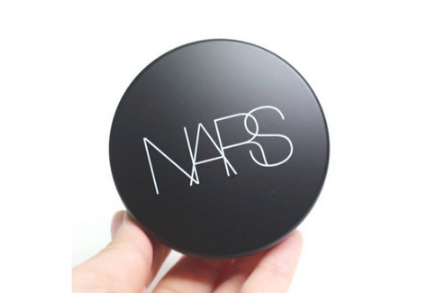 阿瑪尼 香奈兒 nars ysl哪個品牌氣墊粉底好？