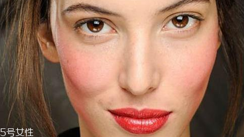 黑皮膚用什么顏色的腮紅？腮紅的作用