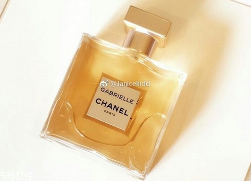 香奈兒嘉柏麗香水多少錢一瓶？女人最愛的香奈兒香水推薦