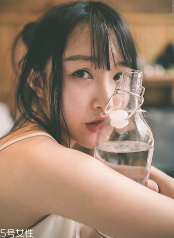 月經(jīng)不調(diào)會(huì)導(dǎo)致肥胖嗎？肥胖導(dǎo)致月經(jīng)不調(diào)更多