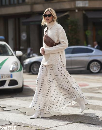 tory burch是哪個(gè)國(guó)家的品牌？輕奢包包里的經(jīng)典