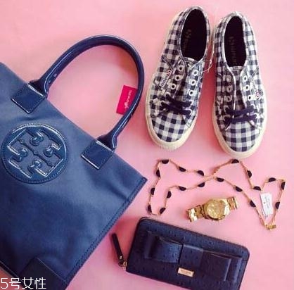 tory burch是奢侈品嗎？?jī)?yōu)雅大氣的輕奢風(fēng)包包