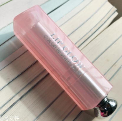 紀梵希和迪奧口紅哪個好？各有千秋