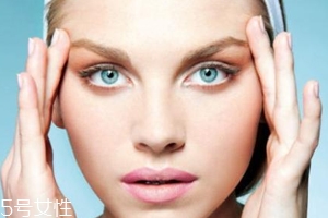 抗老眼霜年輕人可以用嗎？不管多大年齡都可以用