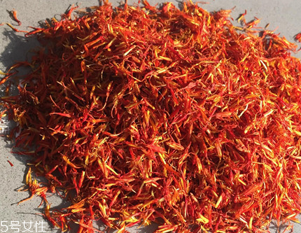 紅花泡腳孕婦可以用嗎？妊娠期禁止使用紅花