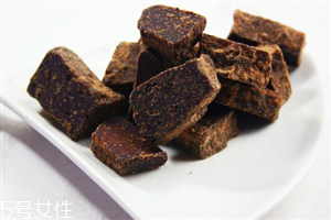 黑糖為什么比紅糖貴？經(jīng)期吃紅糖好還是黑糖好？