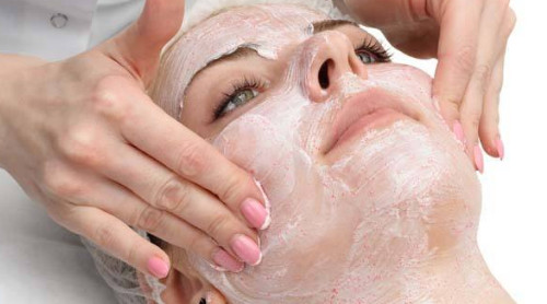 冬天怎么敷面膜效果最好？天冷護(hù)膚小常識