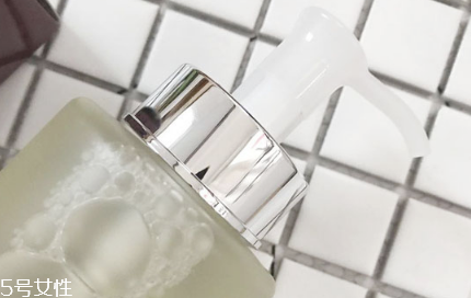 sk2神仙水和清瑩露怎么區(qū)分？使用小竅門