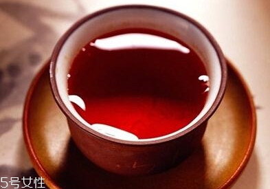 飲用紅糖水的禁忌 紅糖的營養(yǎng)價值 飲用紅糖水的禁忌 紅糖的營養(yǎng)價值