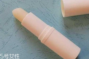 潤(rùn)唇膏吃了會(huì)中毒嗎？劑量小不會(huì)有事