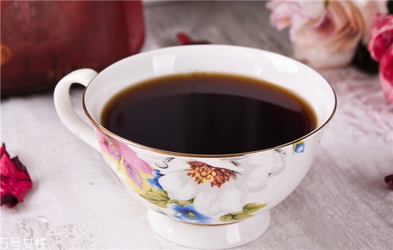 紅糖水怎么做？紅糖用溫水泡比較好