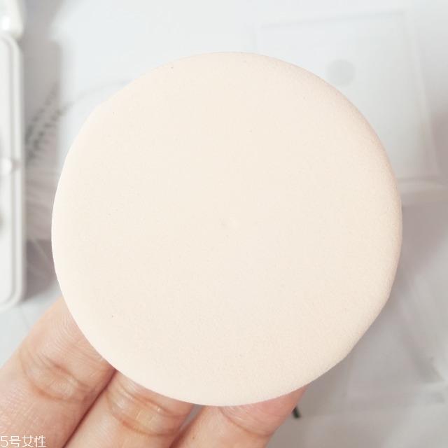 瑪麗黛佳底妝產(chǎn)品哪款好用？化妝包里必帶款