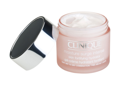 面霜的作用 保濕霜和保濕乳液的區(qū)別 面霜的作用 保濕霜和保濕乳液的區(qū)別