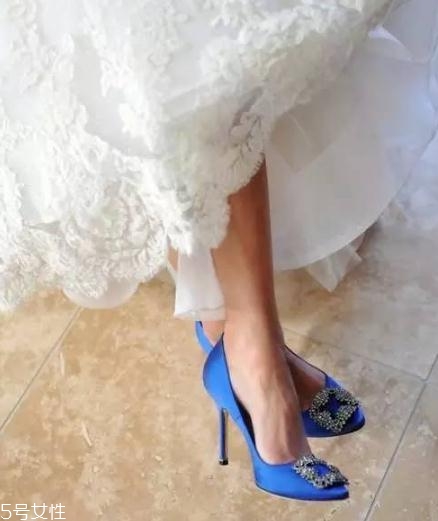 manolo blahnik是什么檔次？世界上最優(yōu)美的高跟鞋