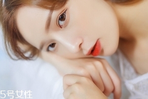 紅花逍遙片是飯前飯后？飯后吃更佳