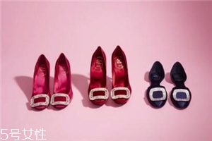 roger vivier是幾線品牌？集萬(wàn)千寵愛(ài)于一身