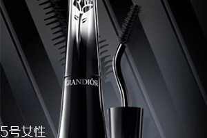 2018睫毛膏哪個牌子好？這幾款不暈染不蒼蠅腿