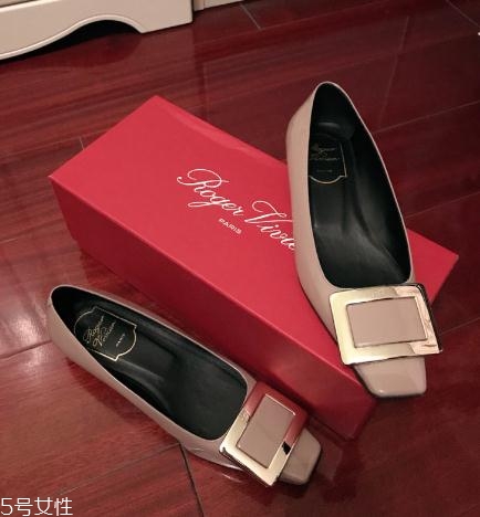 roger vivier是奢侈品嗎？邂逅法式優(yōu)雅