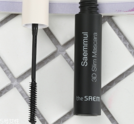 睫毛膏的保質(zhì)期是多久？這樣保存不容易干