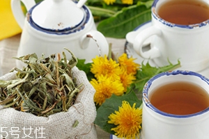 枸杞和蒲公英可以一起泡水喝嗎？