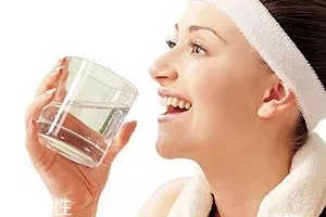 人體脫水有哪些危害？這5點(diǎn)都是脫水引起